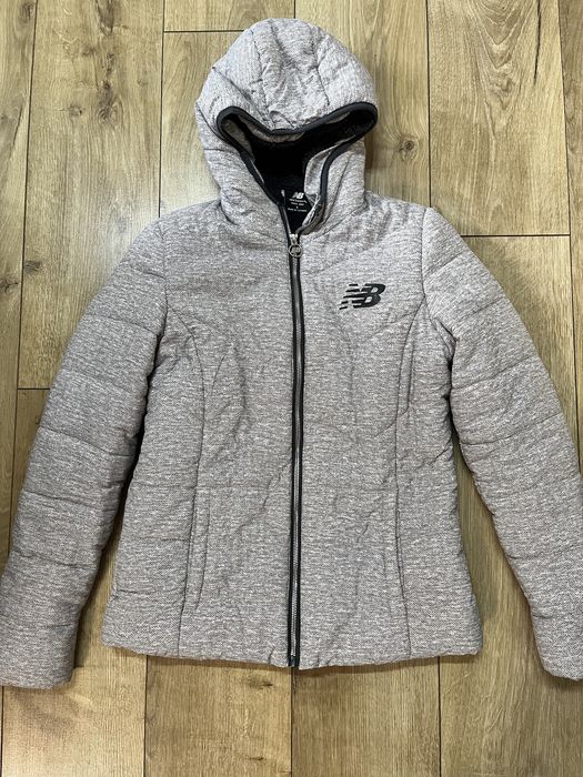 Куртка  New Balance, S розмір