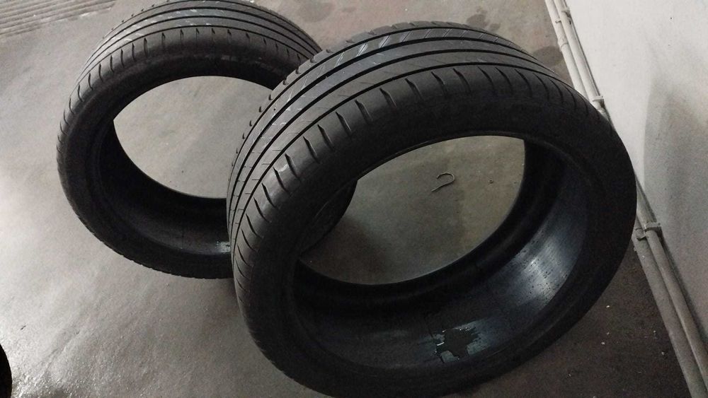 3 Pneus Michelin 295/35 R21 107Y