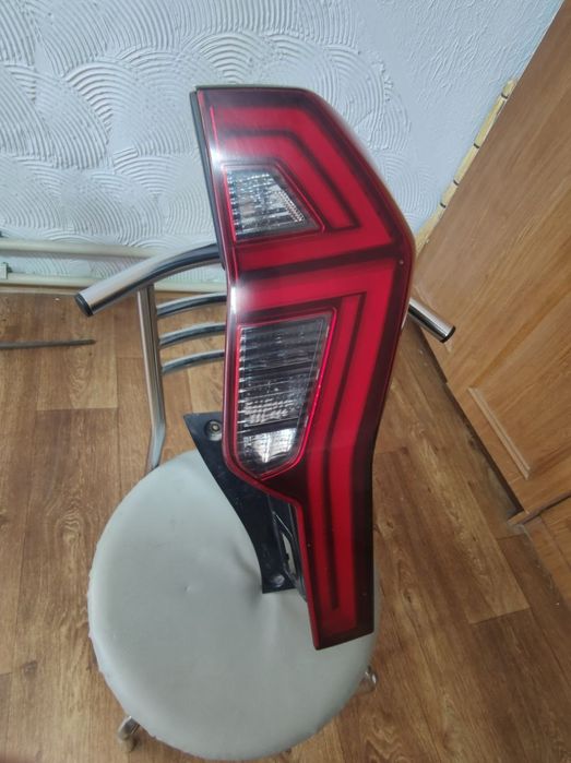 Задні фонарі mitsubishi padjero sport 3 21рік