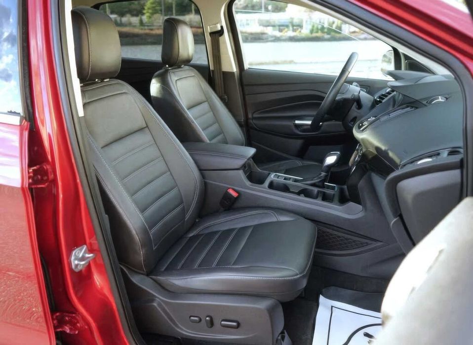 Ford Escape Titanium      2019