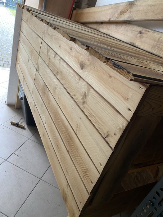 Ogromna donica drewniana