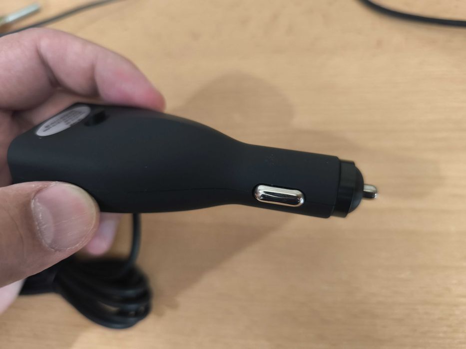 Блок питания для устройств Surface в авто - HDCCSF-42W