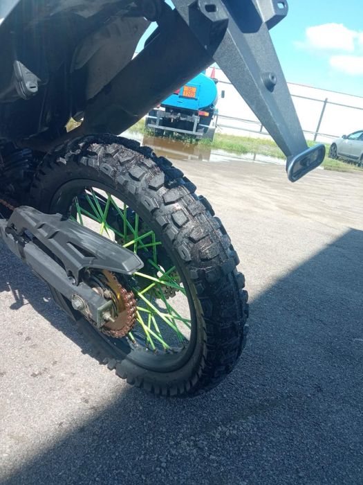 Продаються лонкін sx1.