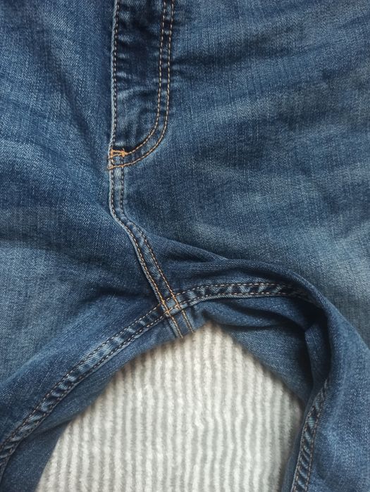 Жіночі джинси Zara