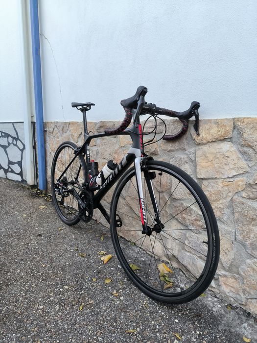 Bicicleta de estrada carbono GIANT ADVANCED