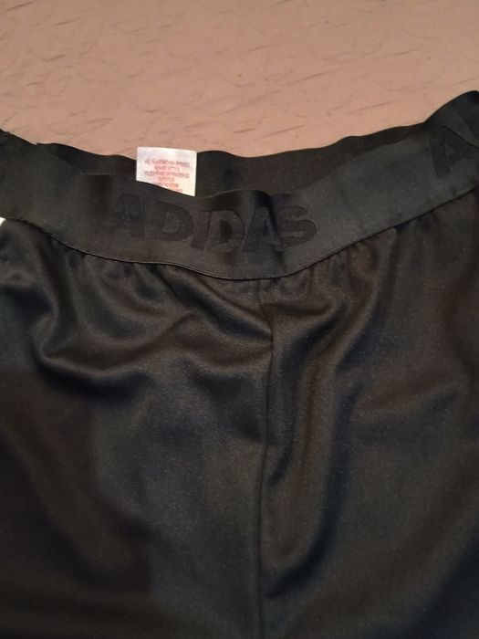 Sprzedam nowe spodnie adidas