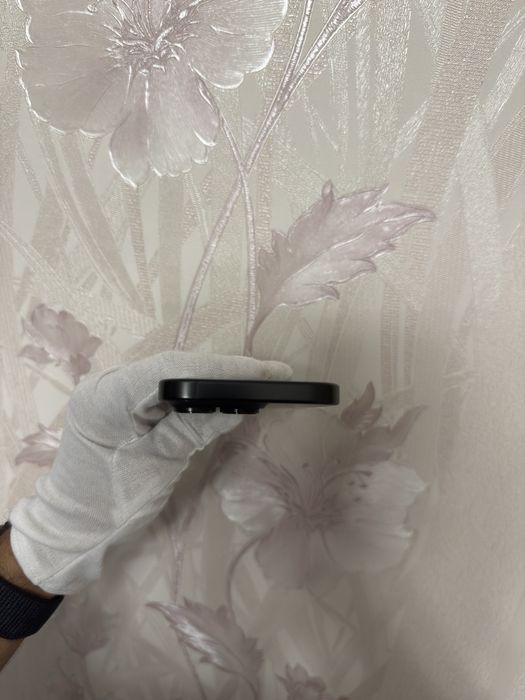 iPhone 16 Pro 128 GB Гарний