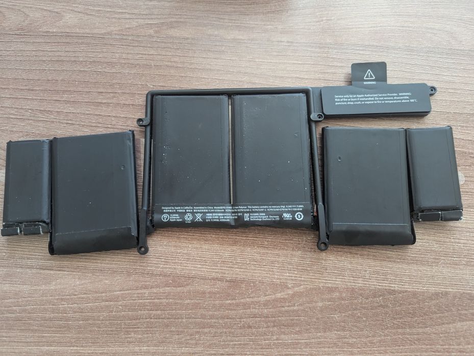 Акб на MacBook A1502