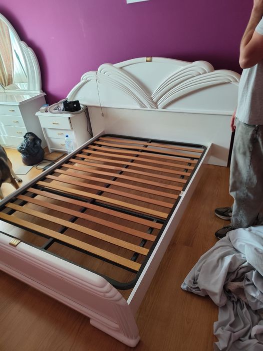 Cama , estrado cabeceiras comoda
