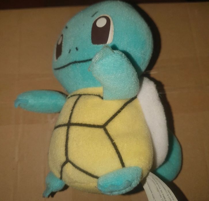 Squirtle peluche pokemon hasbro