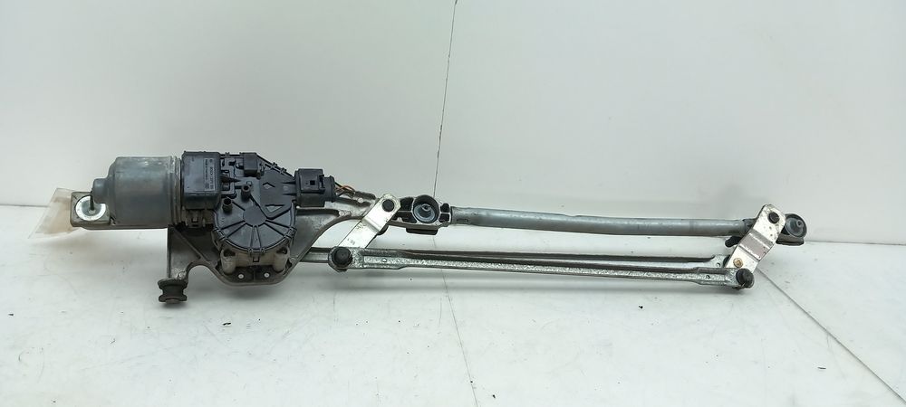 Motor limpa vidros frente FORD Focus II (DA_)