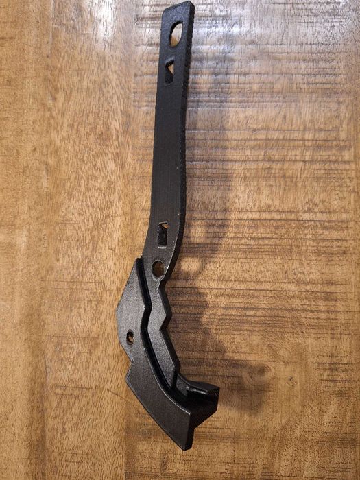 8V5807084 audi a3 s3 седан кріплення бампера