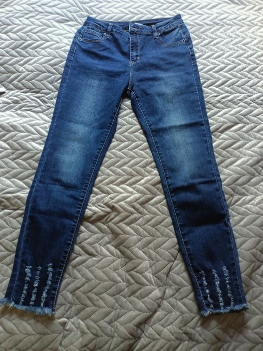 Nowe spodnie jeansowe