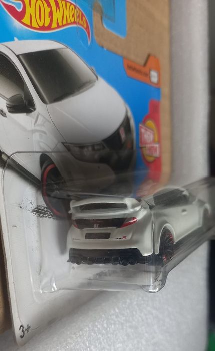 16 Honda Civic Type R Hot Wheels