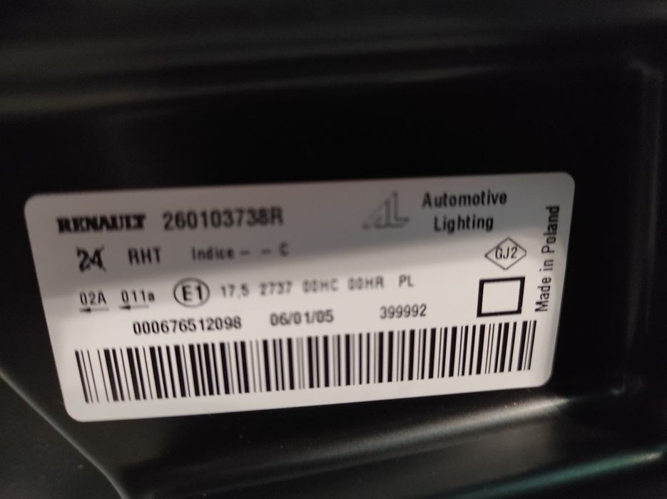 Фара Фари Фары Рено Дачія Дастер Duster 260605370R 260103738R