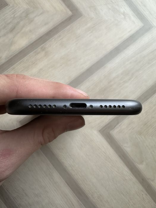 iPhone 11 64gb Black Neverlock