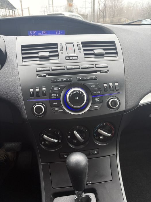 Mazda 3 2011 | 2.0 бензин | АКПП | Skyactiv