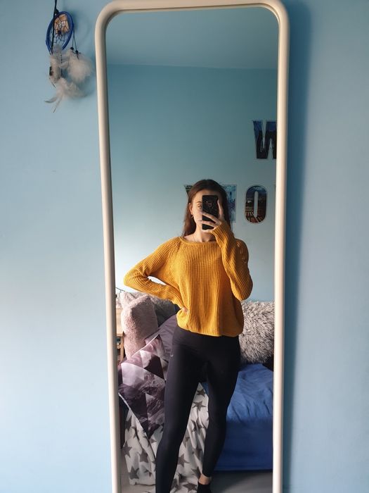 Musztardowy swter red label