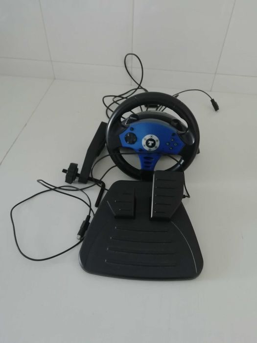 Volante +8 jogos para a ps2