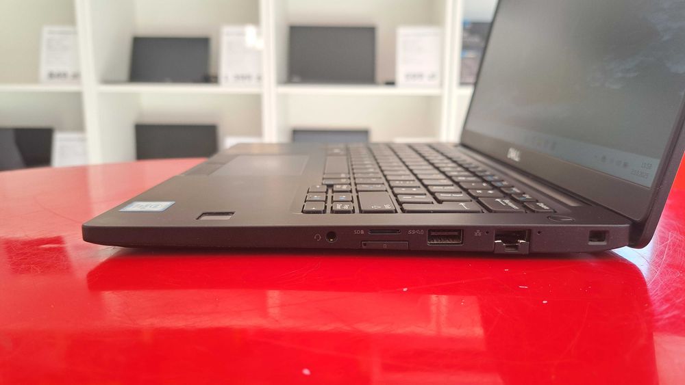 Laptop Dell Latitude 7390 13" i5-8GEN 8GB/256SSD FullHD Win11 FV23