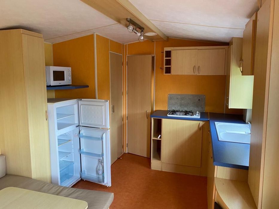 MOBILE HOME PRÉ-FABRICADA BK NA OCASIÃO DE 9X3 METROS EM LAGOA.