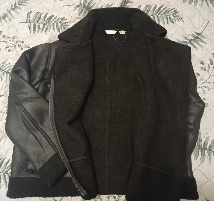 Kurtka damska w stylu ramoneski z kożuszkiem Roz.  L