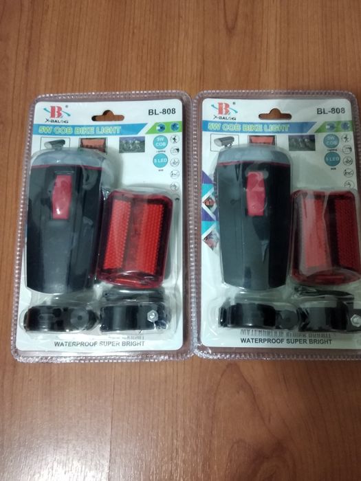 Kit de Lâmpadas led para bicicleta (farol e stop) e almofada assento