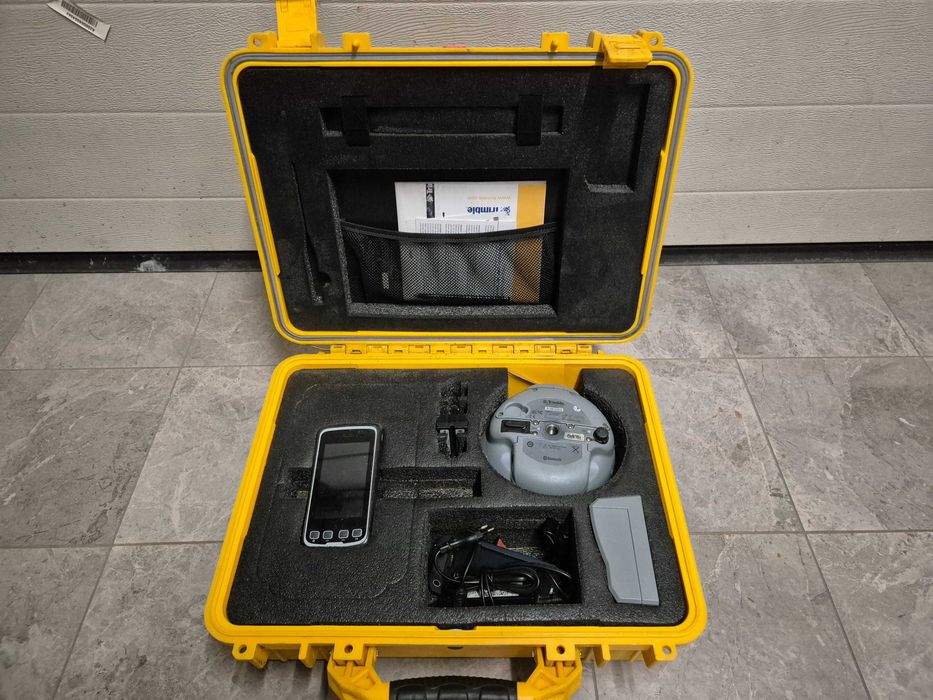 Odbiornik Trimble R8s GNSS