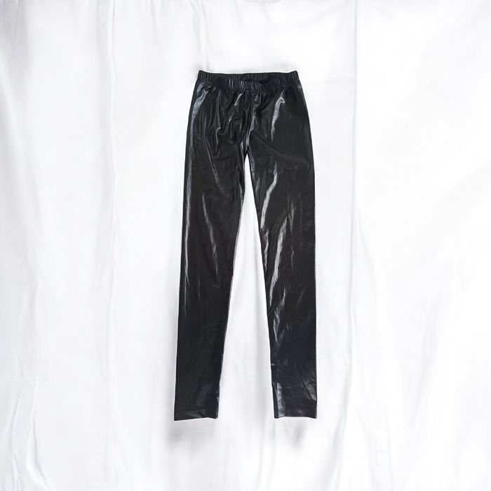 Legginsy czarne skórzane M spodnie elastyczne woskowane ekoskóra