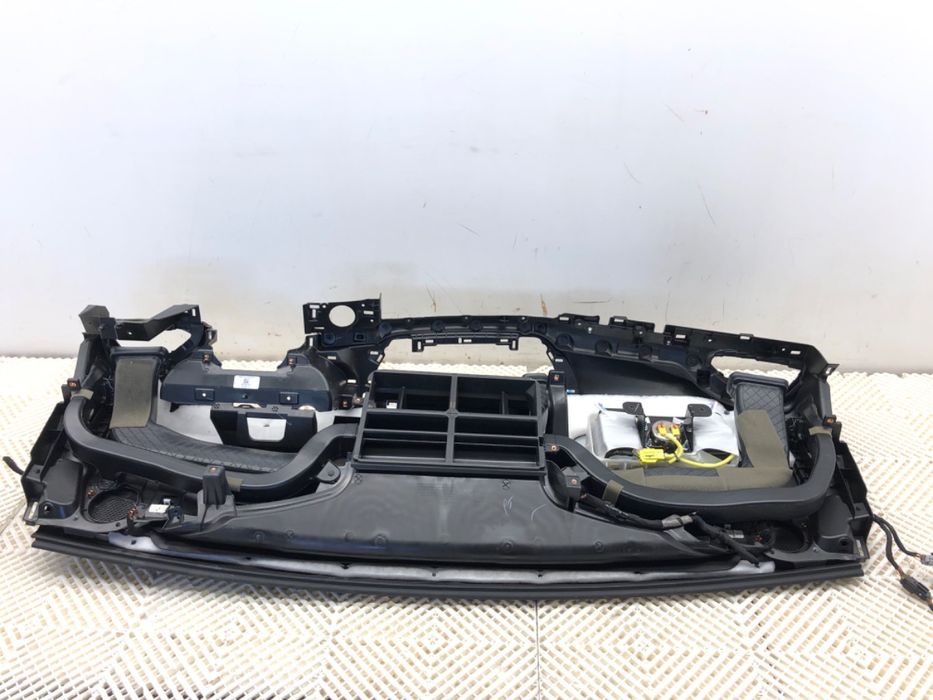 KOKPIT Z PODUSZKĄ CHRYSLER PACIFICA 5091269 Crossover KONSOLA