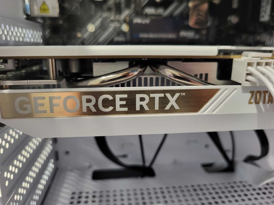 Komputer gamingowy PROROK Ryzen 5 RTX 5050 16GB RAM SSD 500GB Win11