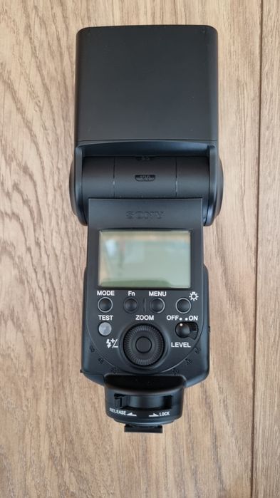 Lampa błyskowa Sony HVL-F60M