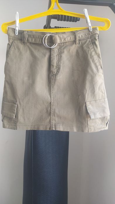 Продам жіночу спідницю