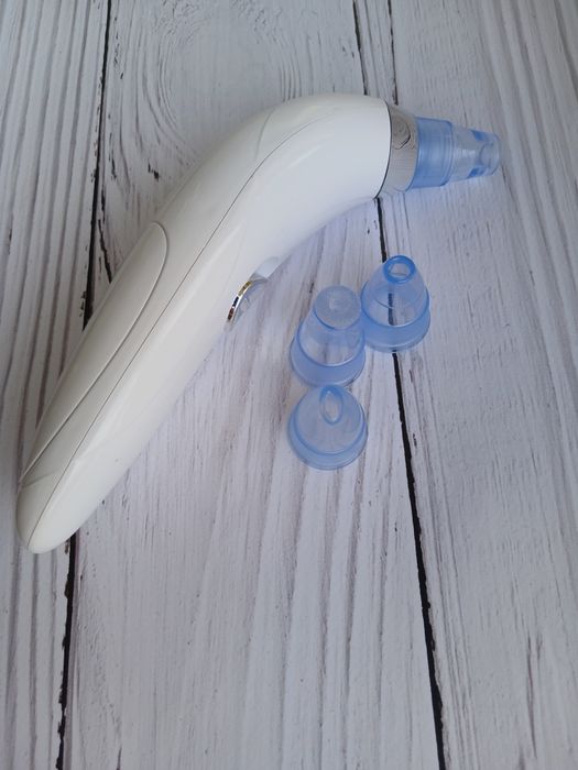 Вакуумний прилад для очищення обличчя , пор