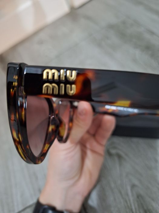 Miu miu okulary przeciwsłoneczne
