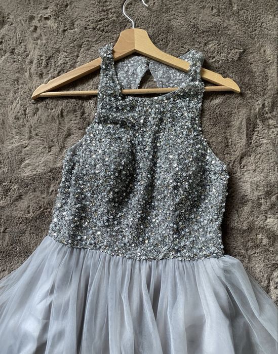 Sukienka balowa stódniówka srebrna Mascara London 40