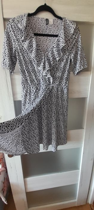 Mini sukienka M&M rozm 36.