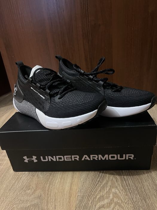 Кросівки Under Armour