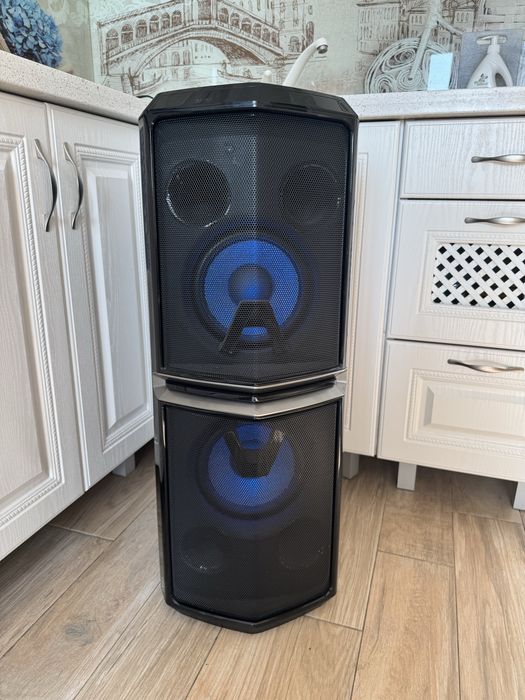Продам блютуз колонку LG - fh6