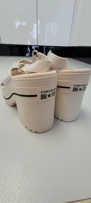 Sprzedam Sandały Converse
