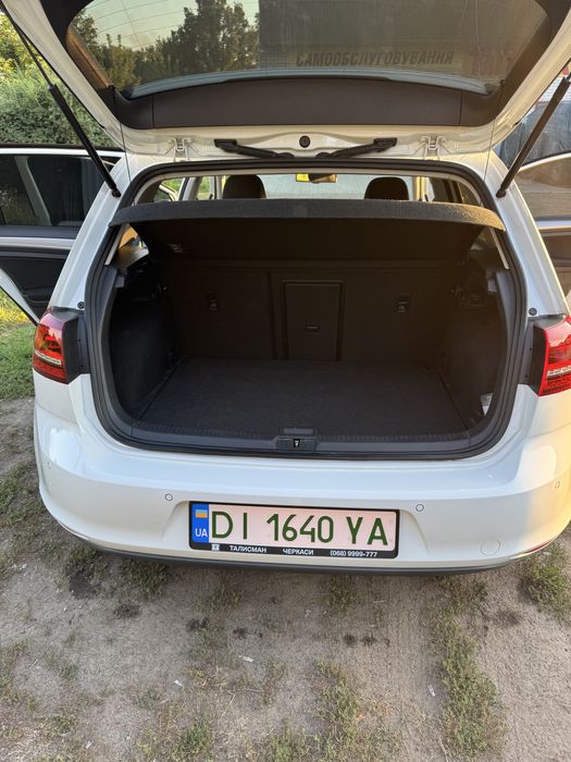 Volkswagen E-Golf 24kw