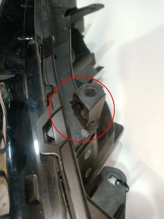 Ótica / farol esquerda LEXUS NX II (_A2_, _H2_)