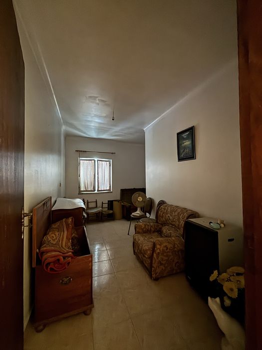 Casa r/c e primeiro andar, Rosmaninhal 30,000€