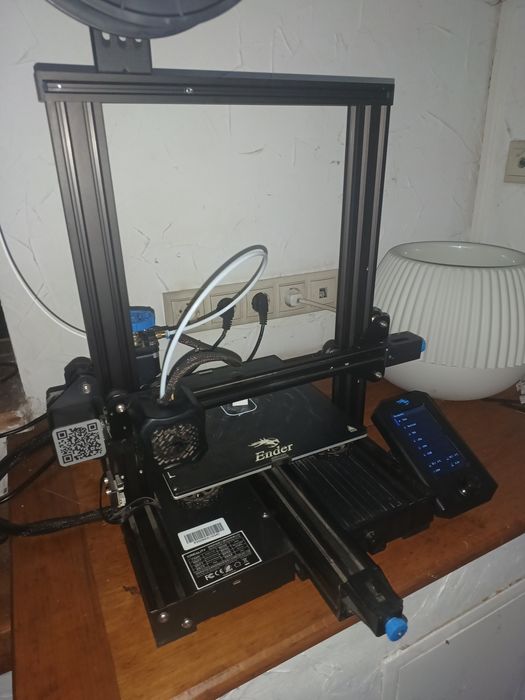 3д принтер Ender 3 v2 стоковий