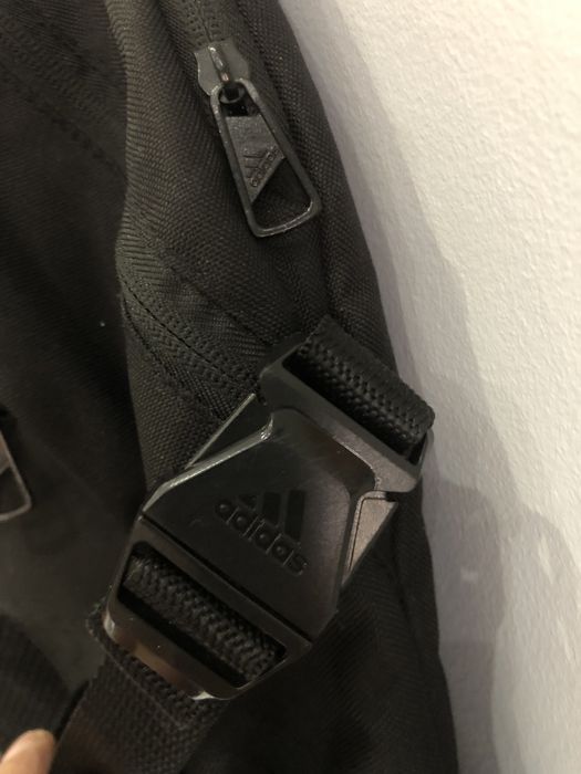 Наплічник -рюкзак  від Adidas .