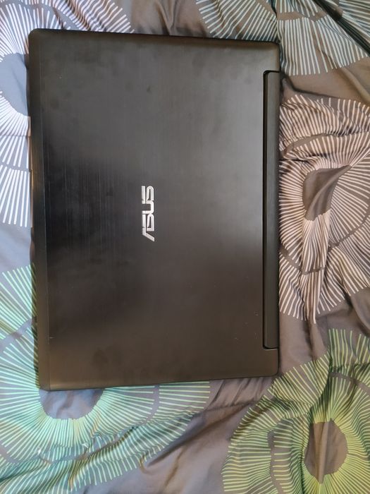 Laptop Asus
Processador Intel i5
12GB Memoria Ram
256GB SSD64729832168451121
