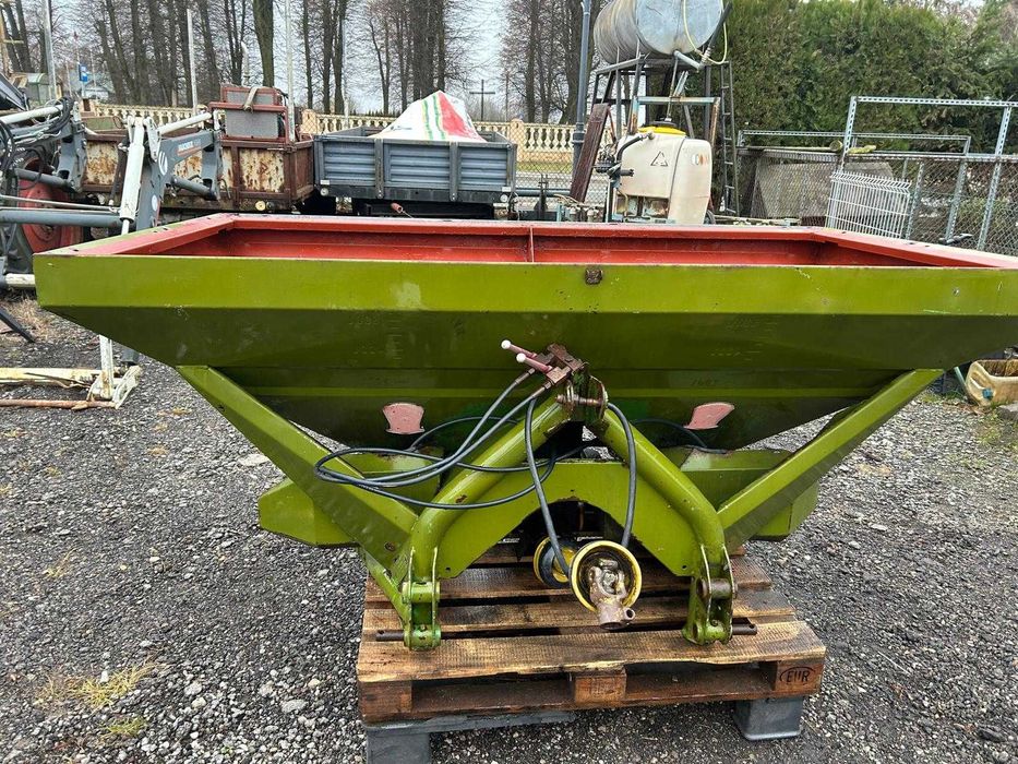 siewnik rozsiewacz amazone