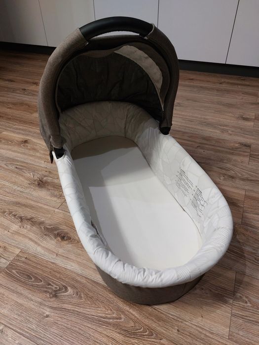 Wózek Xlander - nosidełko gondola spacerówka