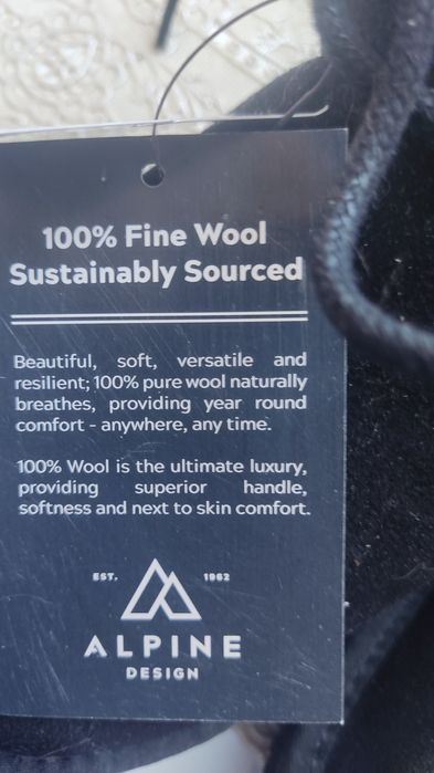 Продам угги/ ботинки Alpine для мальчика