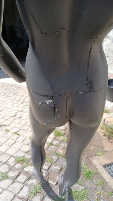 Manequim feminino corpo inteiro